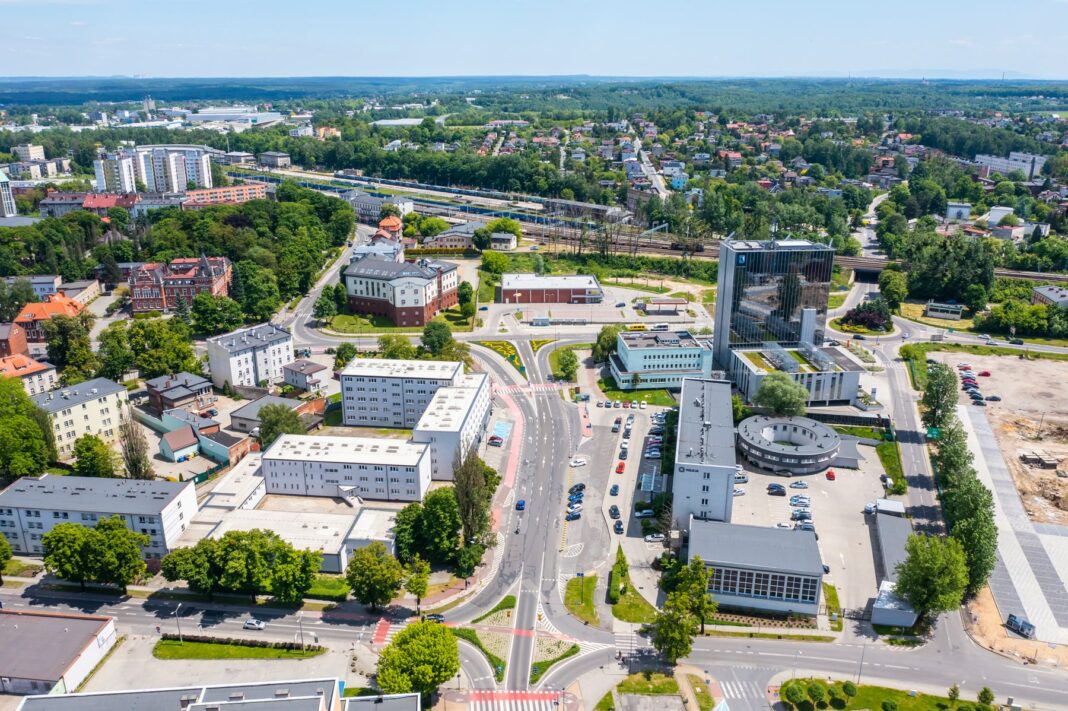 Rybnik z lotu ptaka, Plac Armii Krajowej