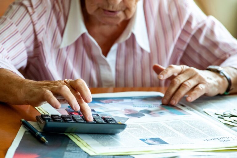 Ulga dla pracujących seniorów? Nie każdy emeryt skorzysta