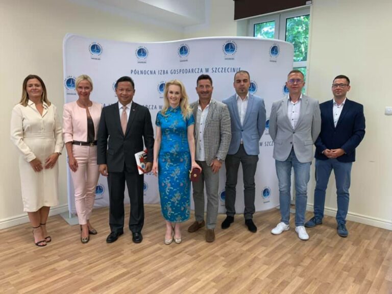 Medycyna, sektor ICT i branża spożywczo-przetwórcza. Tajlandia zainteresowana zachodniopomorskimi firmami