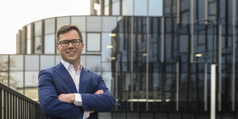 Cavatina Holding S.A. rozpoczyna zapisy na obligacje serii P2023A