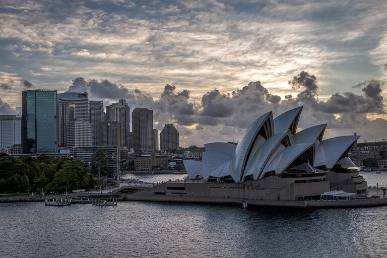 Sydney z najsilniejszym rynkiem nieruchomości w roku 2021, ale już w przyszłym podzieli pierwsze miejsce z Londynem