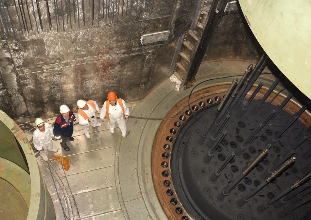 elektrownia jądrowa atomowa