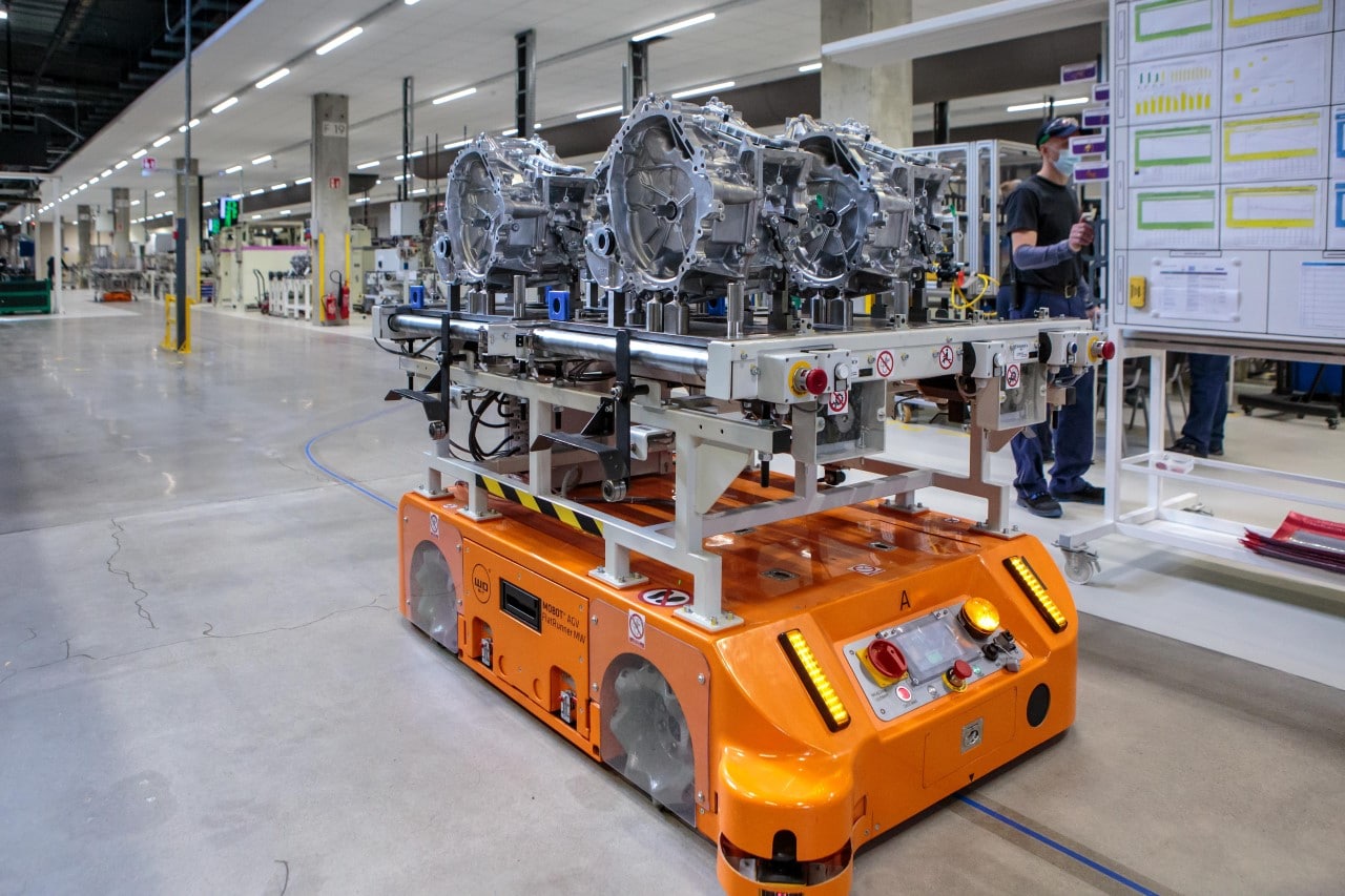 Toyota Motors Manufacturing Poland. Linia produkcyjna nowych, hybrydowych skrzyń biegów „small-small”