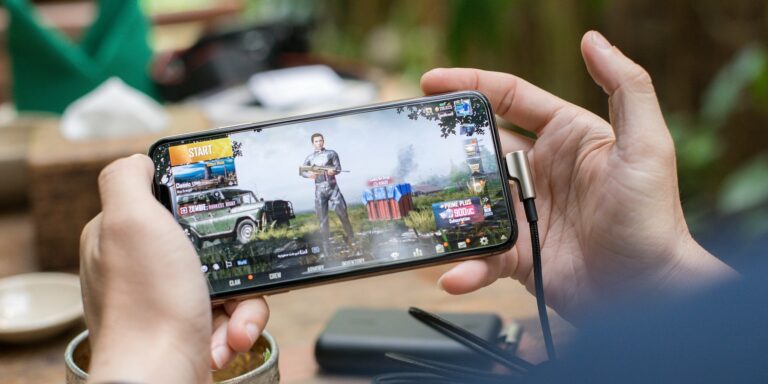 Rynek gier mobilnych większy niż PC i konsolowy razem wzięte