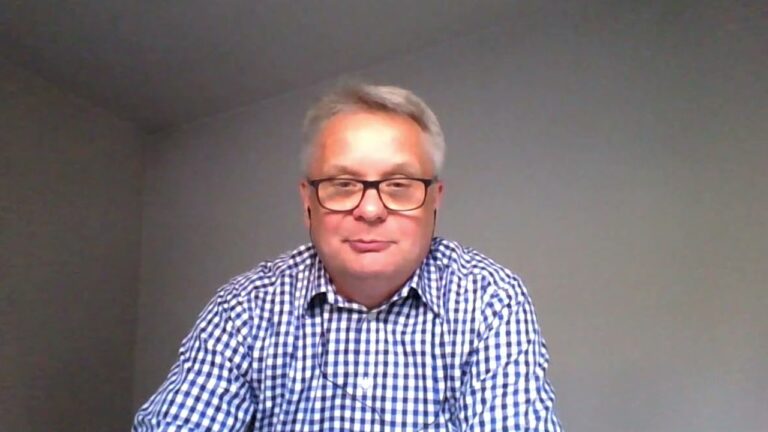 Ceny owoców będą powoli spadać