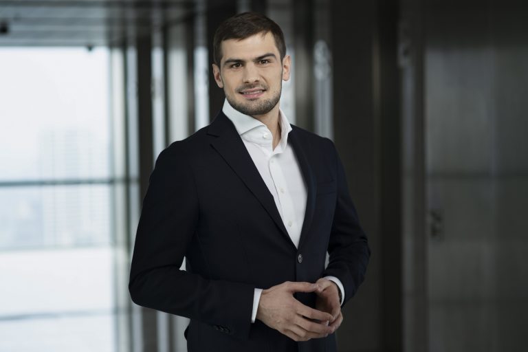 Ładowarki do samochodów elektrycznych w garażach podziemnych bardziej problematyczne niż sądzimy