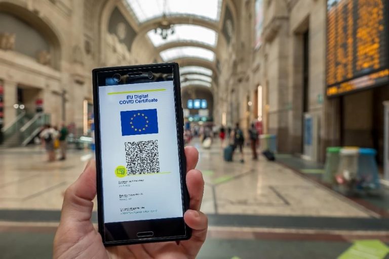 ZPP: możliwość weryfikacji szczepień pracowników przez pracodawców to dobry pomysł