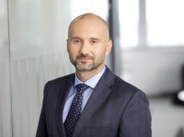 Dawid Osiecki, Accenture w Polsce