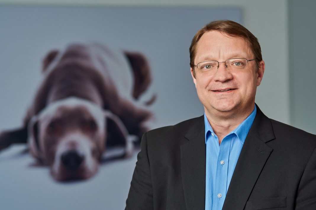 Derk Paessens - dyrektor fabryki Nestlé w Nowej Wsi Wrocławskiej