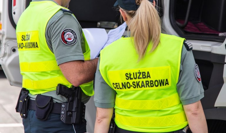 Fikcyjne koszty plagą systemu podatkowego. Tylko w pół roku fiskus wykrył fałszywe faktury na ponad 6 mld zł