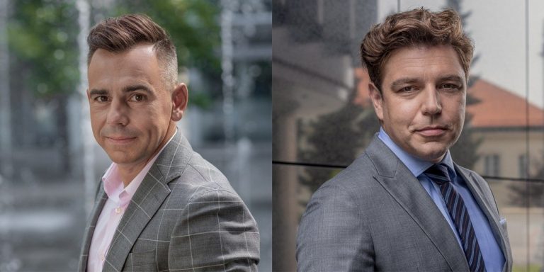 Zmiany w zarządzie i awanse w 7R