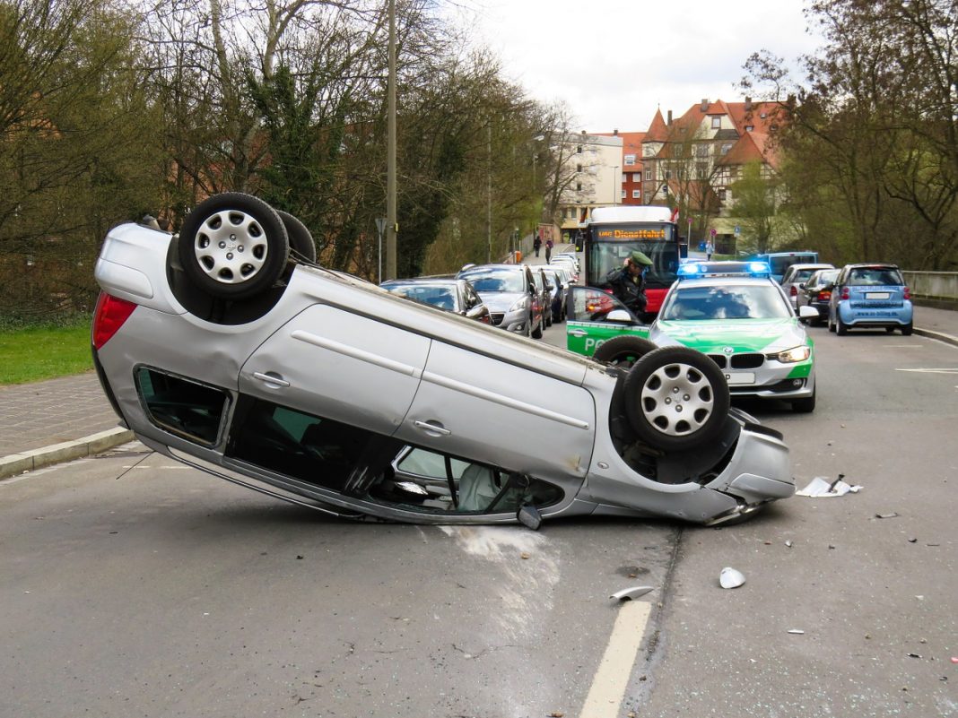 wypadek samochodowy