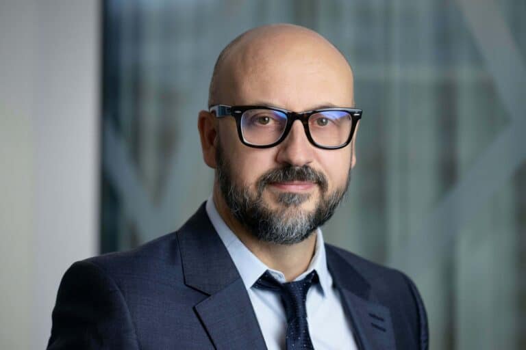 Do zarządu Apsys Polska dołączył Cyril Plumecoq, który jednocześnie zajmuje stanowisko Dyrektora Działu Operacyjnego.