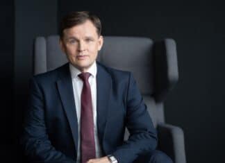 John Palmer, dyrektor działu doradztwa inwestycyjnego dla sektora nieruchomości magazynowych w Savills Polska