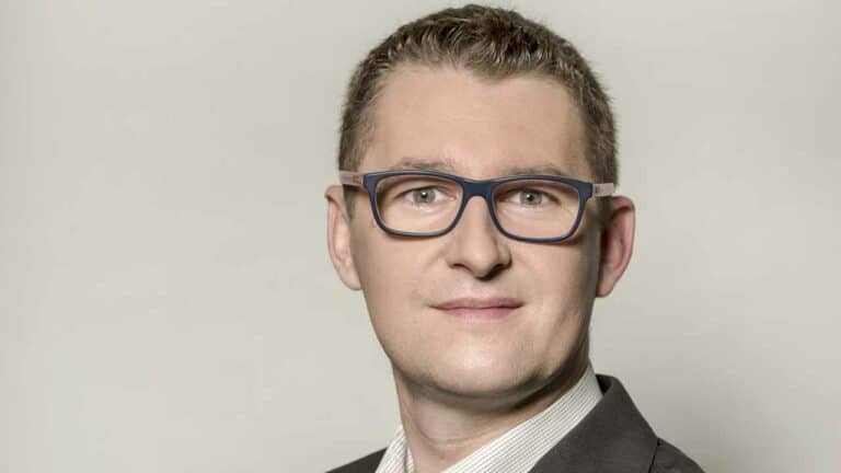 GfK: Polacy coraz częściej robią „sprytne” zakupy