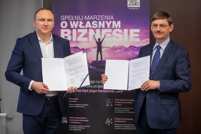 Polska Agencja Kosmiczna podpisała porozumienie z Fundacją Przedsiębiorczy Toruń