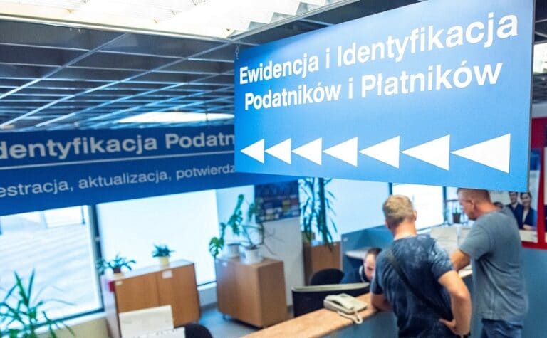 CEIDG za I kw. 2022 roku: Polacy niechętnie zakładają firmy. Eksperci: Winny Polski Ład i wojna w Ukrainie