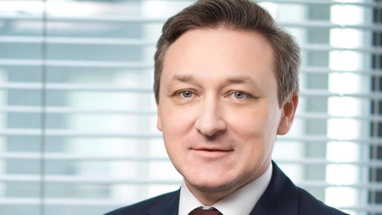 Pharmena z sześciokrotnym wzrostem sprzedaży – spółka przyspiesza mimo strat