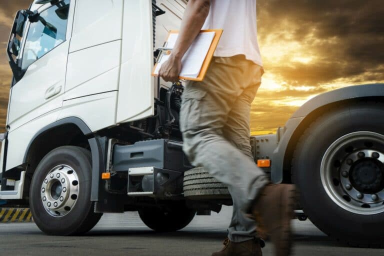 20 tys. zł za drobny błąd w SENT. Branża transportowa domaga się zmian