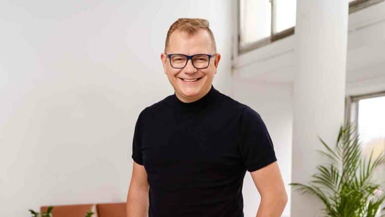 Columbus sprzedaje udziały we wszystkich 116 spółkach farmowych i magazynowych