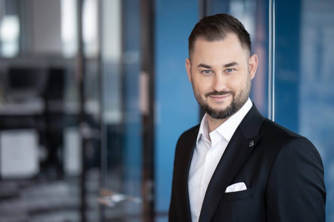 Jakub Kurek, Dyrektor Działu Powierzchni Przemysłowych i Magazynowych w firmie doradczej Newmark Polska