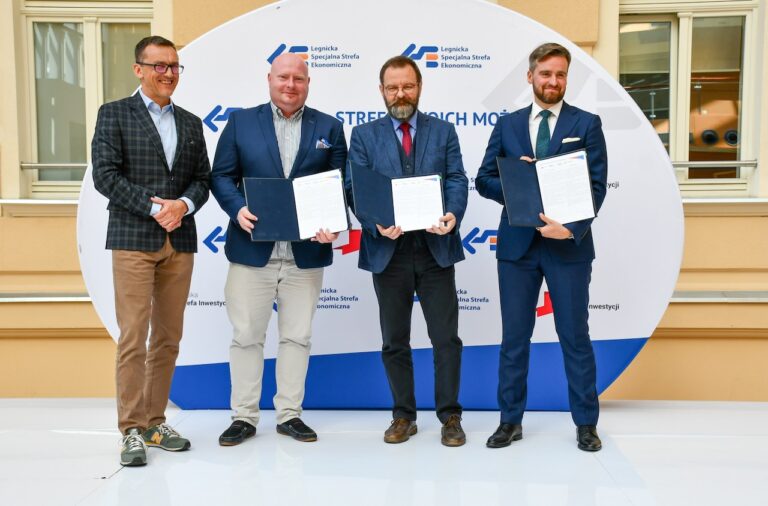 Jest porozumienie w sprawie budowy elektrowni składającej się  z 10 małych reaktorów jądrowych