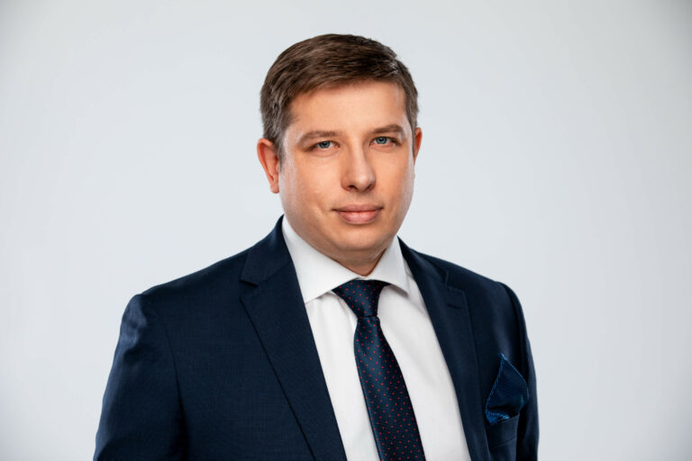 FED pauzuje. Złoto z perspektywami na wzrosty