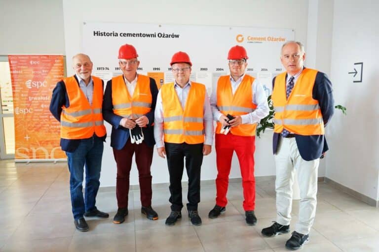 Posłowie apelują o wpisanie cementowni na listę sektorów energochłonnych