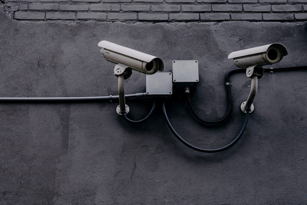 monitoring CCTV