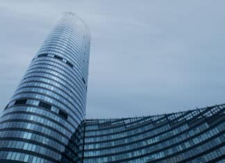 sky tower wrocław biuro