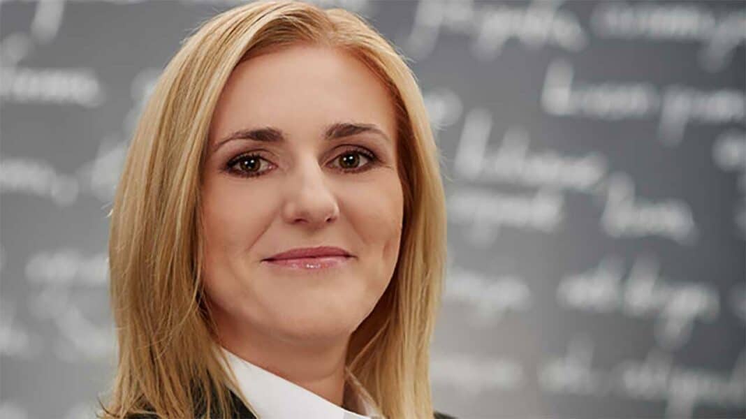 Agnieszka Stachurska, Dyrektor biura księgowego Skarbiec Corporate Services