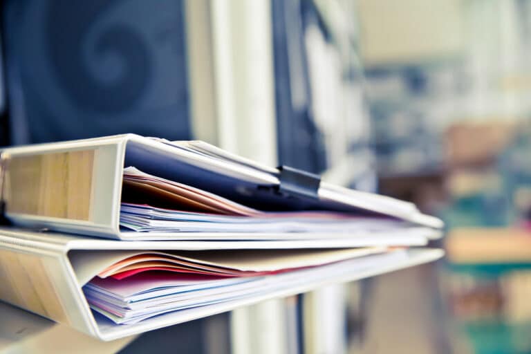 Dokumenty w przychodniach i biurach – w jaki sposób się je przetrzymuje?