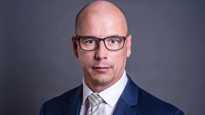 Marek Chłopek, dyrektor zarządzający warszawskim biurem Jet Investment