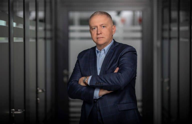 Grupa Akomex w 2022 roku dynamicznie zwiększyła przychody, realizując wzrost  o 38% rok do roku