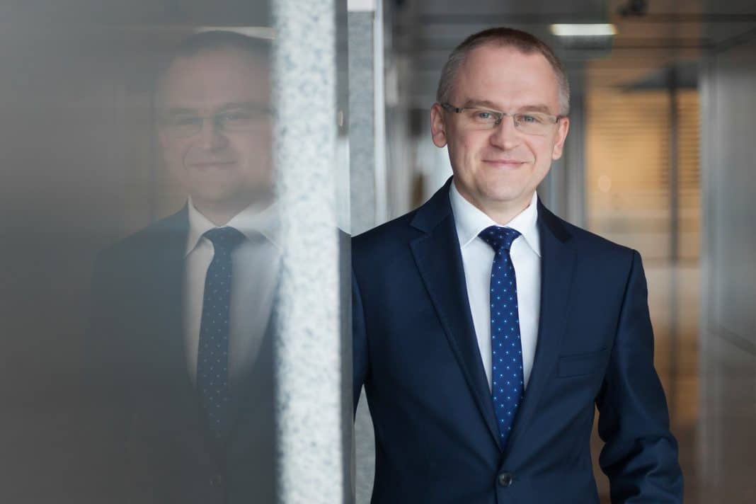 Przemysław Łachmaniuk, dyrektor w dziale rynków kapitałowych w CBRE