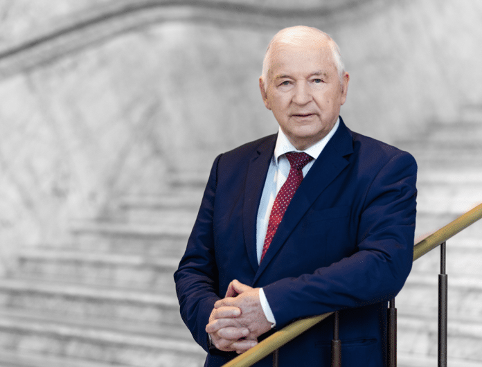 prof. Stanisław Gomułka – główny ekonomista Business Centre Club