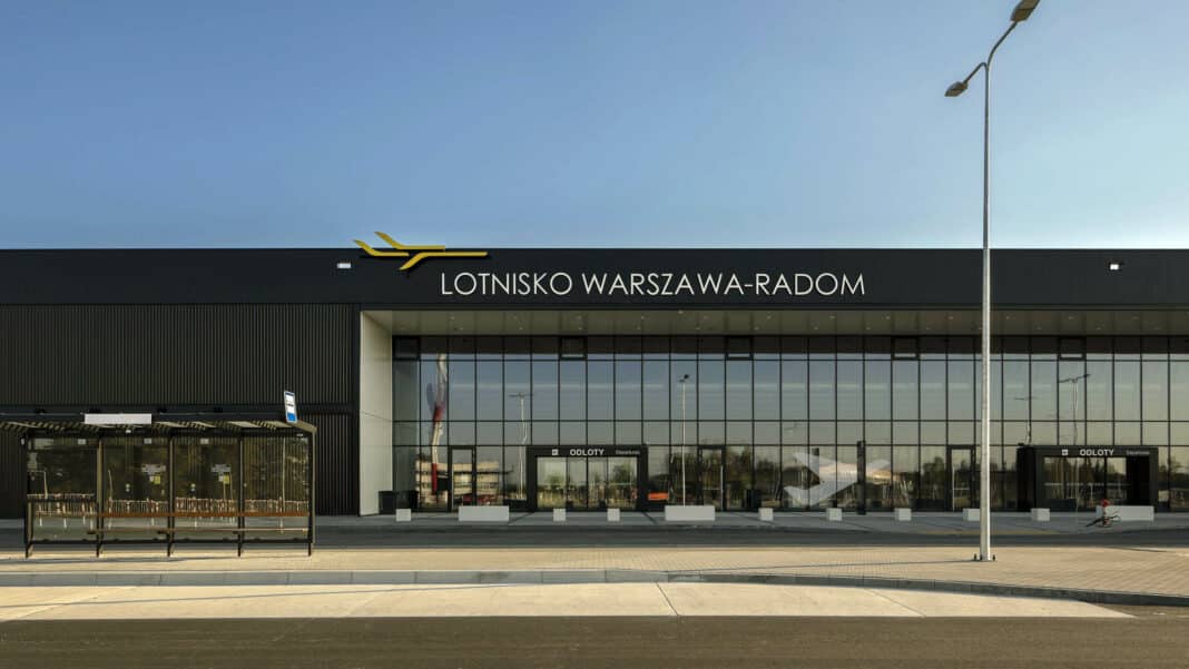 lotnisko radom
