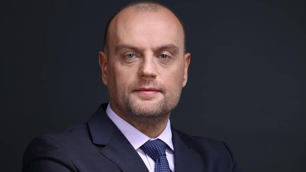 Adam Mariański, ekspert BCC