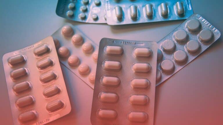 Jak leczy się Polska? Analiza rynków farmaceutycznych Europy Środkowo-Wschodniej