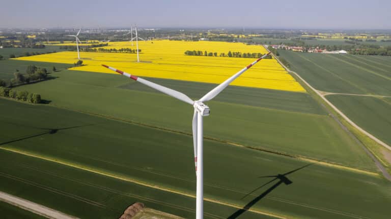 ORLEN kupuje dwie farmy wiatrowe o łącznej mocy 60 MW