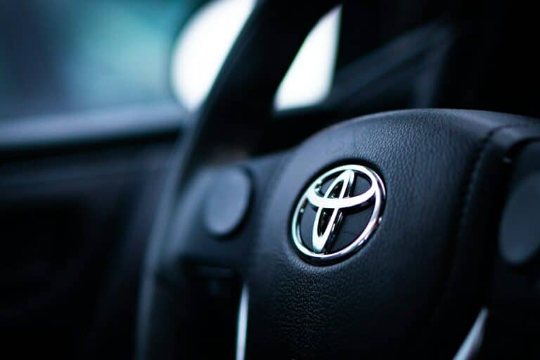 Jakie auto warto wziąć w leasing? Porównanie opcji