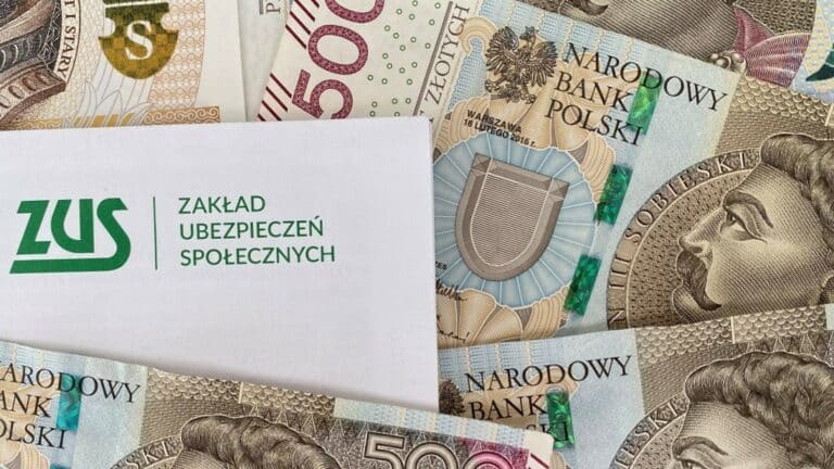ZUS i składka zdrowotna wzrosną w przyszłym roku. Przedsiębiorcy: obciążenie małych firm jest za duże