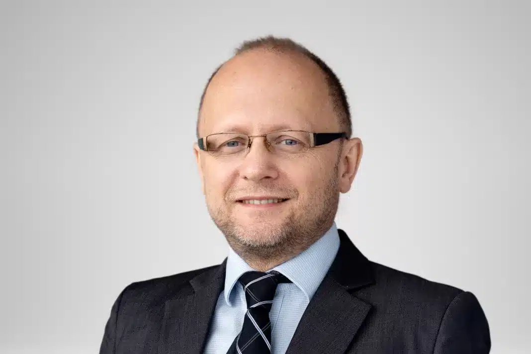 Leszek Ortyński, Dyrektor w Dziale Usług Finansowych, Lider ds. Data Science i AI w KPMG w Polsce