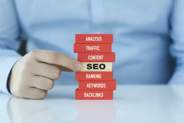 Google ucina spekulacje o SEO w erze AI. Fundamenty pozostają te same