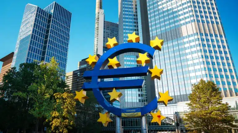 EBC i Komisja Europejska apelują o przyspieszenie prac nad cyfrowym euro
