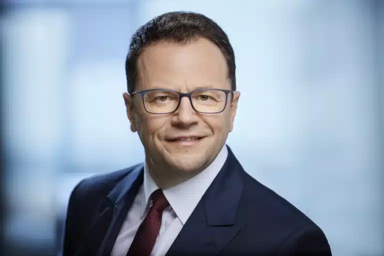 Coface CEE Top 500: Jak największe firmy Europy Środkowo-Wschodniej radzą sobie w obliczu wyzwań gospodarczych?