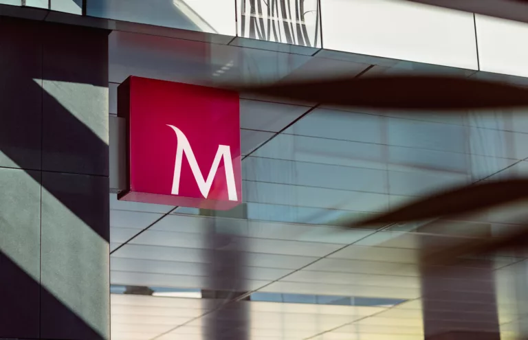 Bank Millennium wdraża LiveBank od Ailleron