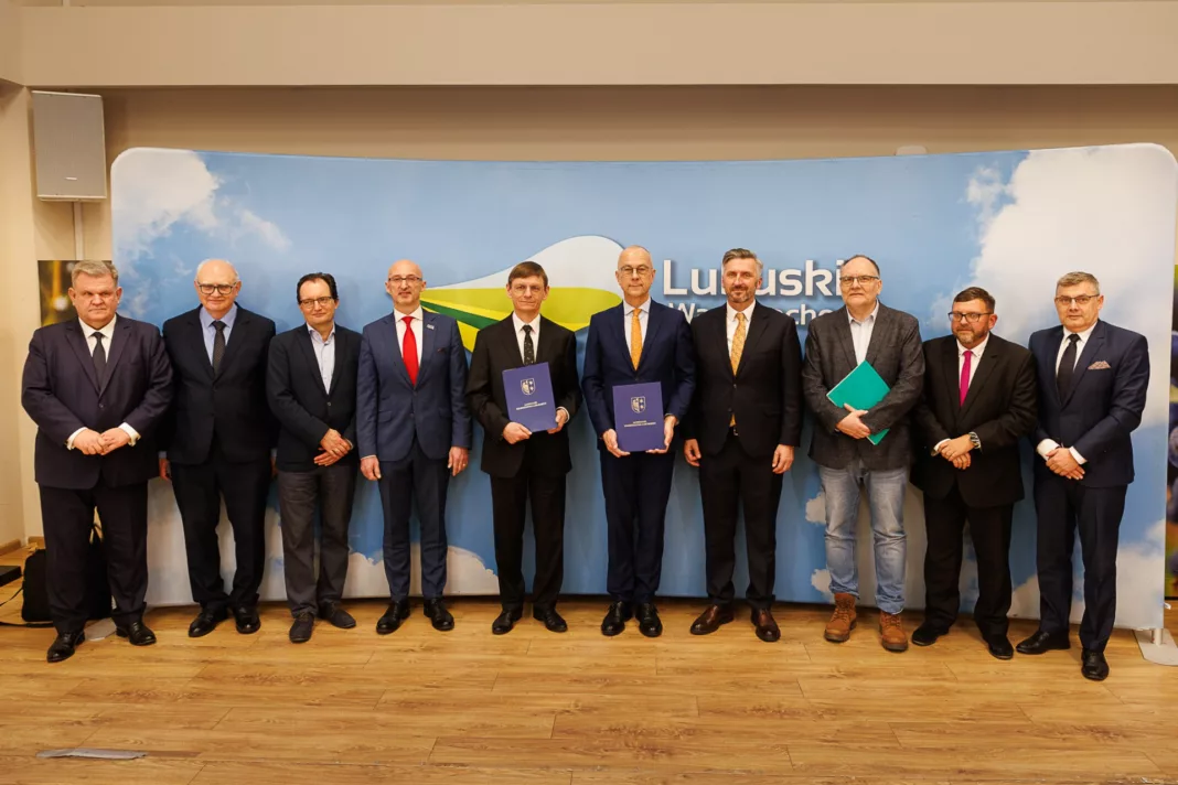 POLSA i samorząd woj. Lubuskiego podpisały porozumienie o współpracy w zakresie rozwoju technologii satelitarnych