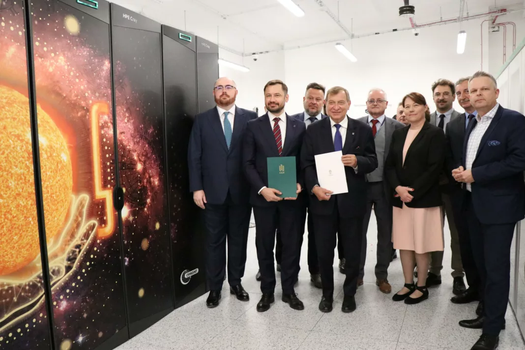 Cyfrowa tarcza Krakowa – AGH i Miasto Kraków rozpoczynają współpracę_06.05 (2)