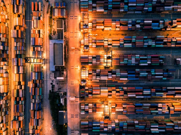 UNCTAD: światowy handel pobije rekord 35 bln dolarów w 2025 roku